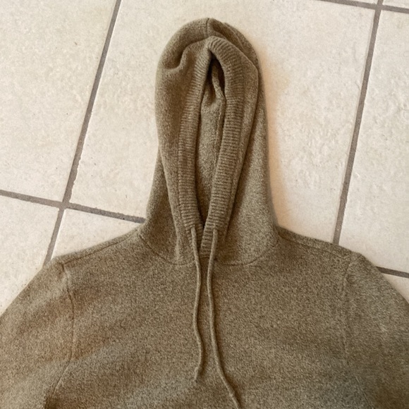 Gently-used Old Navy Dark Sand hooded kangaroo pocket sweater - Picture 3 of 8